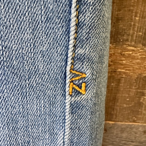 NEW!* ZADIG & VOLTAIRE Jeans - Picture 6 of 8